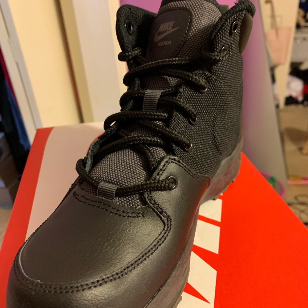 Kids boots